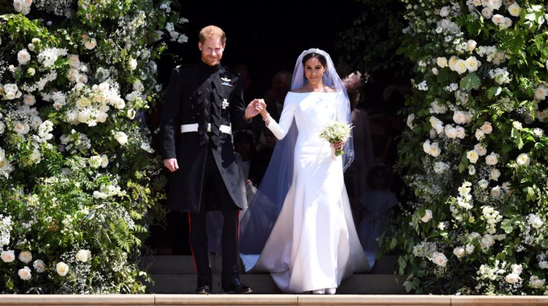 Ο ντροπιαστικός πρώτος γάμος της Μαρκλ, με κάνναβη και κίτρινο μπικίνι