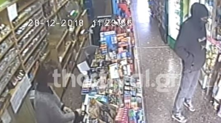 Στο στόχαστρο ληστή κατάστημα ψιλικών στη Σταυρούπολη-Βίντεο