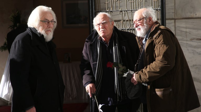 Όλο το ελληνικό θέατρο στην πολιτική κηδεία του Γιώργου Μοσχίδη