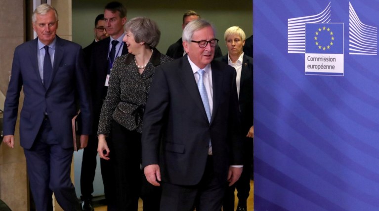 Γιούνκερ: Η ΕΕ δεν προσπαθεί να εμποδίσει τη Βρετανία να φύγει