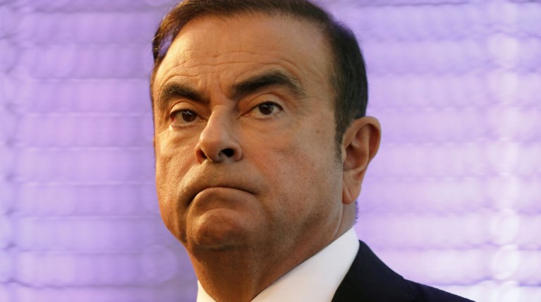 Παρατείνεται η προφυλάκιση του προέδρου της Renault/Nissan Κάρλος Γκοσν