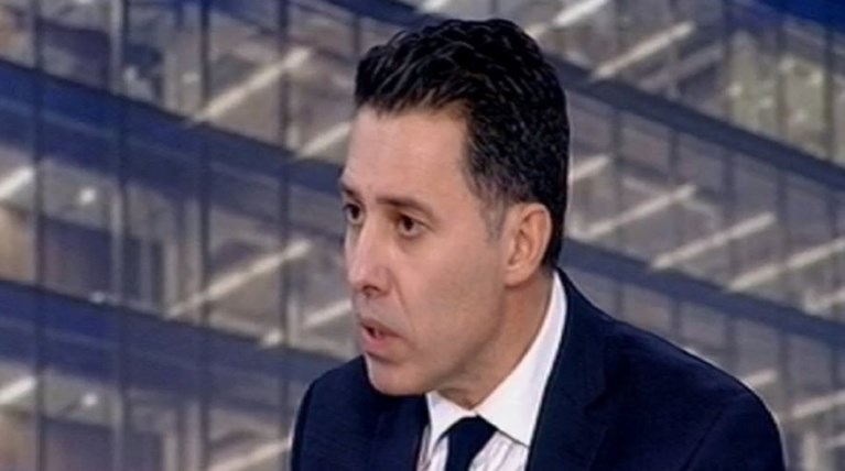 Ερευνα στο σπίτι του Νίκου Μανιαδάκη για την Novartis