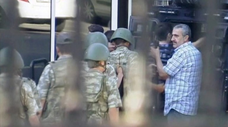 Τουρκία: Άλλα 137 εντάλματα σύλληψης για συμμετοχή στο κίνημα Γκιουλέν