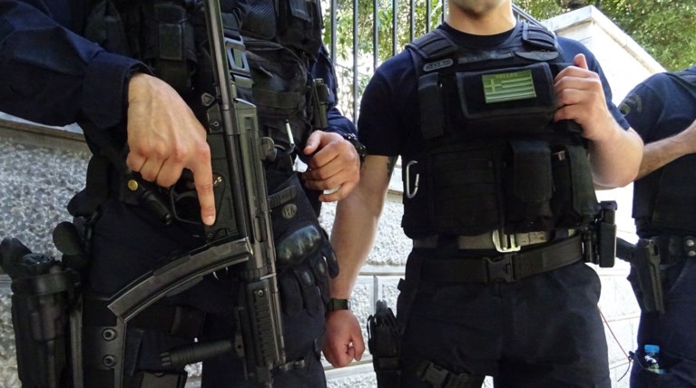 Συνελήφθη από άνδρες της ΕΚΑΜ ο ταμπουρωμένος άνδρας στον Άγιο Δημήτριο