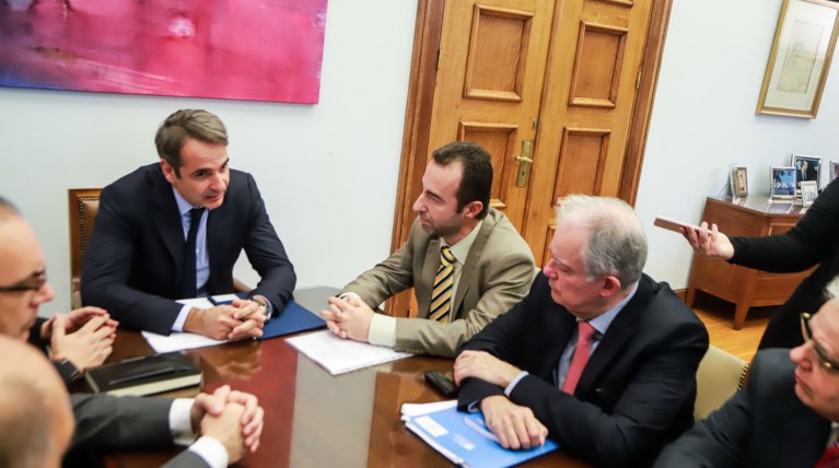 Μητσοτάκης: Είμαστε σε ολισθηρό δρόμο υπονόμευσης των θεσμών