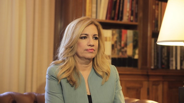 Γεννηματά: "Εγώ δεν είμαι Τσίπρας, δεν κάνω νταραβέρια"