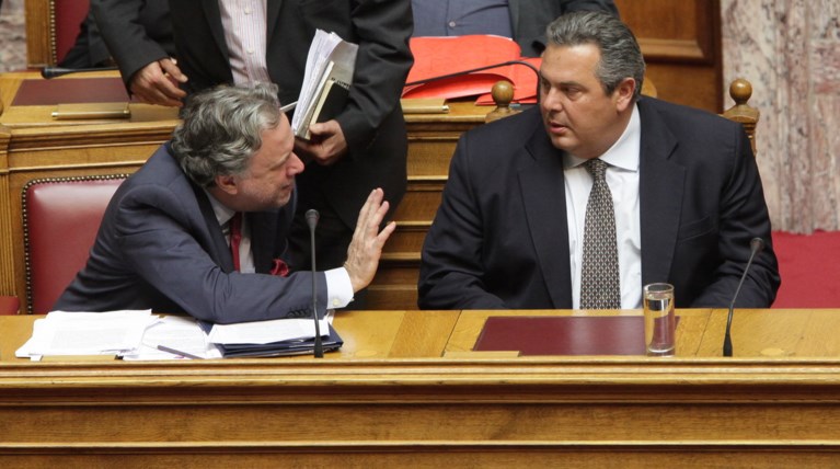 Κόντρα Κατρούγκαλου - Καμμένου για τη μακεδονική ιθαγένεια