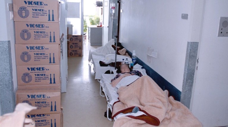 ΠΟΕΔΗΝ: Σε ράντζα ακόμα και 5  μέρες διασωληνωμένοι ασθενείς