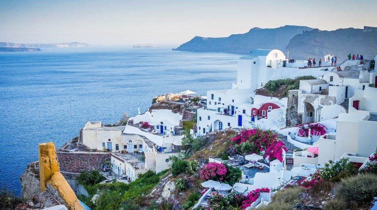 111 εκατ. διανυκτερεύσεις σε τουριστικά καταλύματα στην Ελλάδα το 2018
