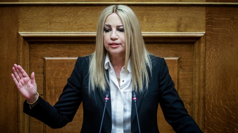 Γεννηματά: "Υπηρέτης ξένων συμφερόντων ο Τσίπρας"