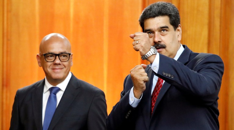 ΗΠΑ: Σκληρές κυρώσεις στην πετραλαϊκή εταιρεία της Βενεζουέλας