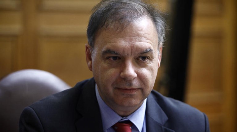 Λιαργκόβας: Πρώτιστη προτεραιότητα η μείωση των φόρων