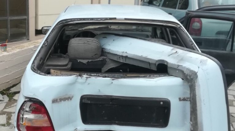 Εικόνες και Video από το αμάξι που oι δράστες φόρτωσαν το ATM