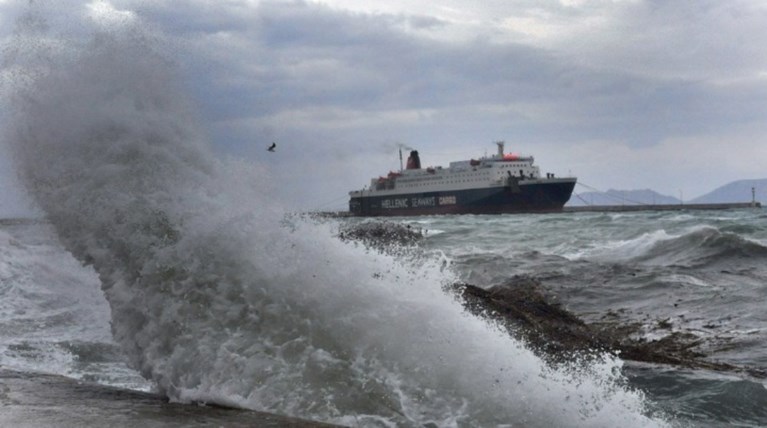 Κανονικά τα δρομολόγια των πλοίων από Πειραιά και Ραφήνα