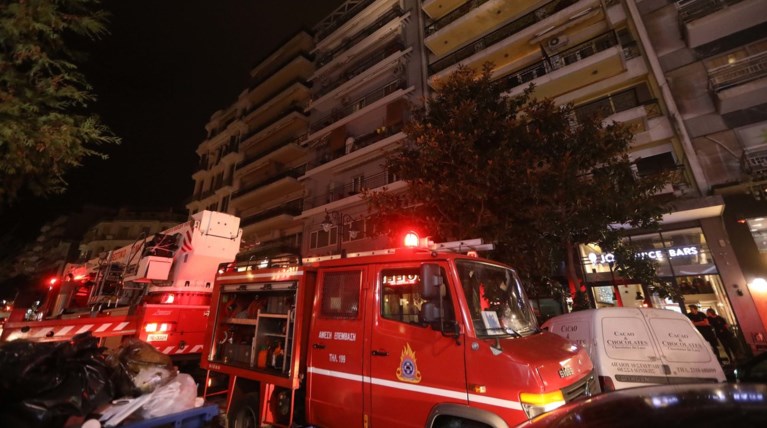 Πυρκαγιά σε διαμέρισμα στην Κυψέλη, στο νοσοκομείο μητέρα και παιδί