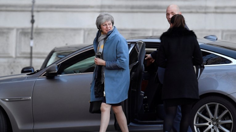 Brexit: Επιστρέφει την Τετάρτη στις Βρυξέλλες η Μέι-Συνάντηση με Γιούνκερ