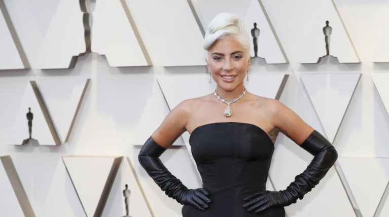 Η μαγευτική ιστορία του κολιέ που φόρεσε η Lady Gaga στα Όσκαρ