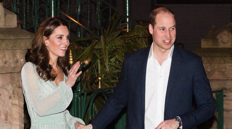 Έλαμψε η Κέιτ Μίντλετον με μεταλλιζέ ημιδιάφανο φόρεμα Missoni [Εικόνες]