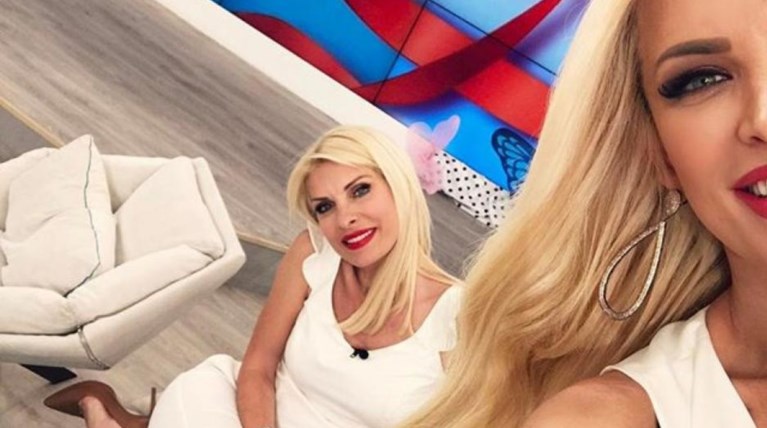 Η φωτογραφία που διχάζει το instagram: Είναι η Μενεγάκη ή η Καινούργιου;