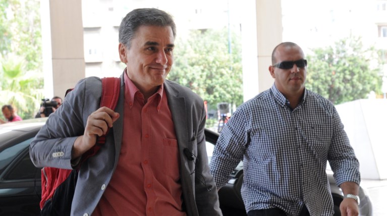 Τσακαλώτος: Σοβαρός διάλογος με όλους για την επόμενη ημέρα