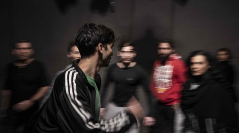 Ο Λασπιάς διασκευάζει Βερτμίλερ στο Bios: Μια Ιστορία Έρωτα και Αναρχίας