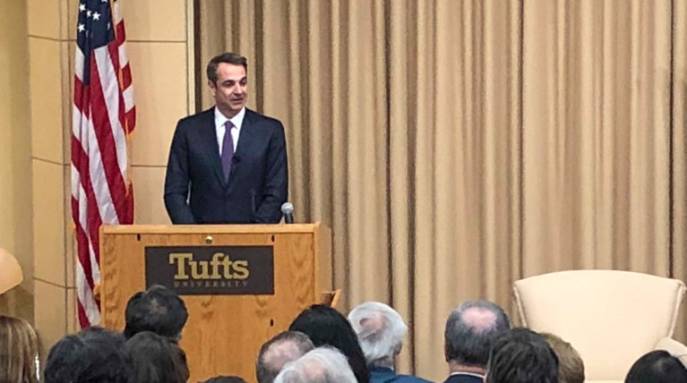 Τι κρύβουν τα ταξίδια του Κυριάκου στο δρόμο προς τις εκλογές