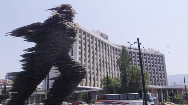Σενάρια μεταφοράς του «Δρομέα» στα Σκόπια - διαψεύδει το ΥΠΠΟ