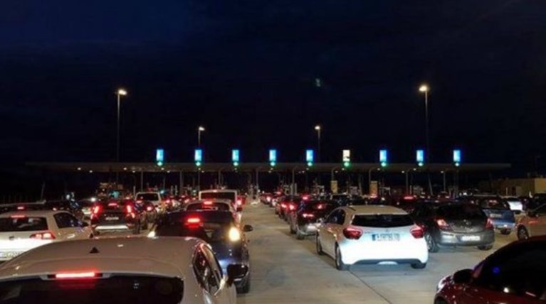 Οδηγός επιβίωσης για οδηγούς το τριήμερο της 25ης Μαρτίου