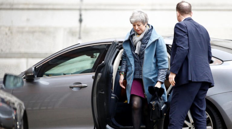 Brexit: Με "αντάρτες" βουλευτές συναντήθηκε η Τερέζα Μέι για τη συμφωνία