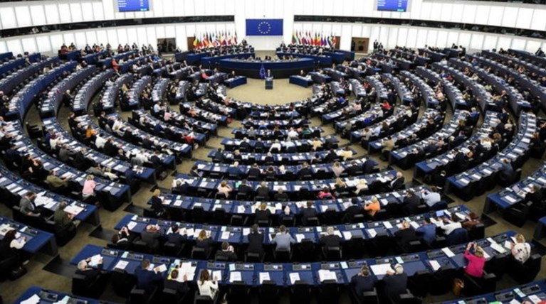 FT: Προβάδισμα της ΝΔ με 10,6 μονάδες στις ευρωεκλογές