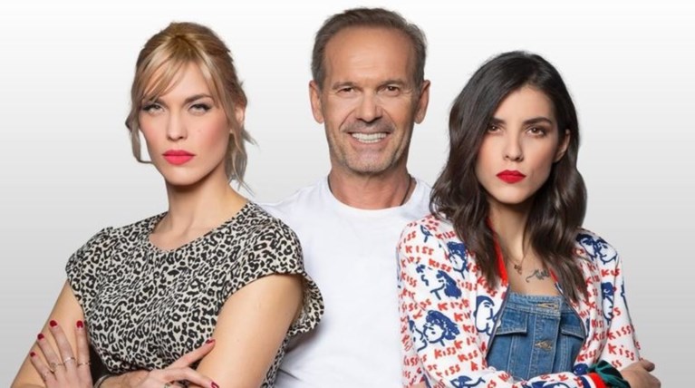 Τι θα γίνει με τη Άννα Μαρία Βέλλη και την εκπομπή του Κωστόπουλου;