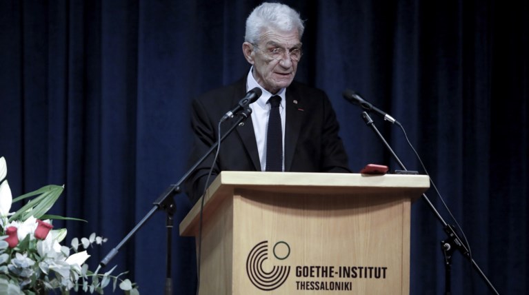 Μπουτάρης: Πρόστιμα για το κάπνισμα στα καταστήματα μετά το Πάσχα