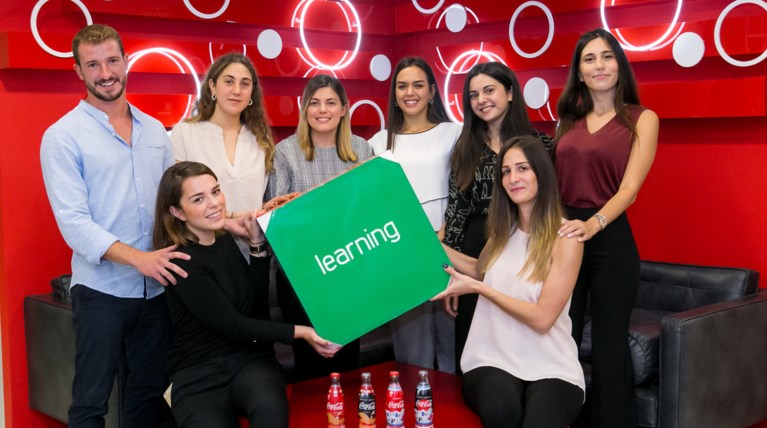 Δήλωσε συμμετοχή στο Rise Management Trainee της Coca-Cola Τρία Έψιλον