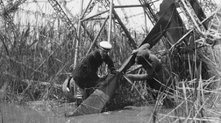 Η κατάρριψη του Ζέπελιν στις εκβολές του Αξιού