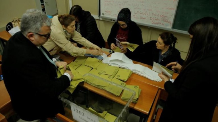 Επανακαταμέτρηση σε 15 επιπλέον περιφέρειες της Κωνσταντινούπολης