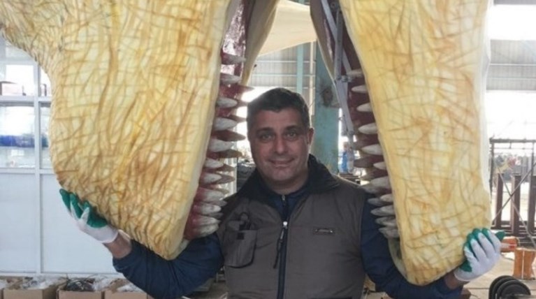 Ένας έλληνας «Κύρος Γρανάζης» φτιάχνει ρομπότ στην Κίνα