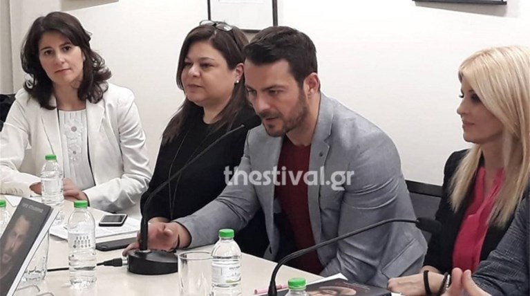 Θεσσαλονίκη: Απίστευτη κοσμοσυρροή στην παρουσίαση του βιβλίου του Ντάνου