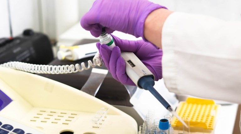 Ολλανδία: Σκάνδαλο με διευθυντή τράπεζας σπέρματος