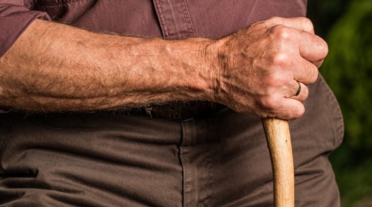 Δεκατριάχρονη έσωσε ηλικιωμένο από βέβαιο θάνατο