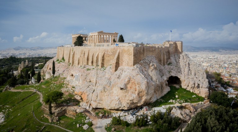 Προληπτική εκκένωση της Ακρόπολης