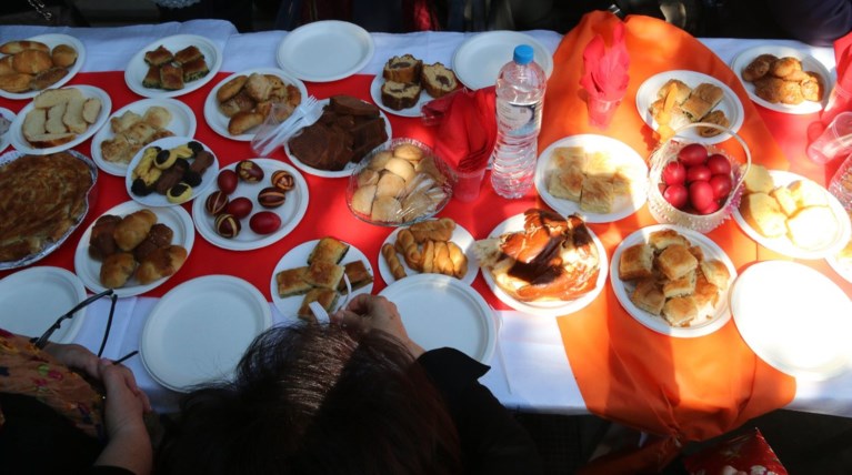 Έθιμα του Πάσχα και συμβολισμοί. Χάσκας, τρανός χορός και κούνιες