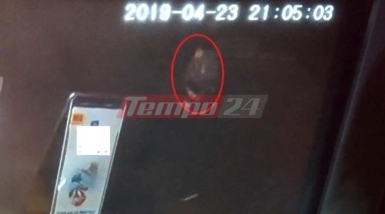 Επίθεση με πέτρες και ξύλα σε μίνι μάρκετ στην Πάτρα
