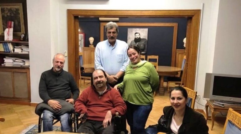 Συνάντηση Πολάκη με τον Σύλλογο Παραπληγικών με νέες αιχμές