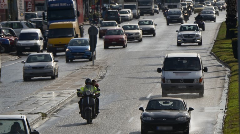 Έξοδος Πάσχα: Έφυγαν 357.000 αυτοκίνητα τα τελευταία 24ωρα