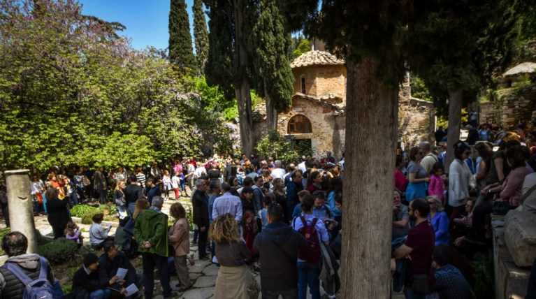 Έπιασε 30άρι η θερμοκρασία: Παραμένει η ζέστη και το Μεγάλο Σάββατο