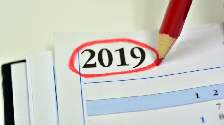 Οι επόμενες αργίες για το 2019- Πότε πέφτει του Αγίου Πνεύματος
