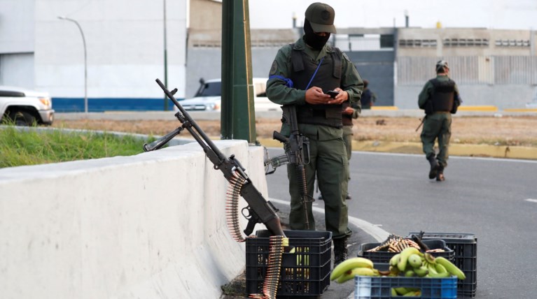 Το ΚΚΕ καταδικάζει την απόπειρα πραξικοπήματος στη Βενεζουέλα