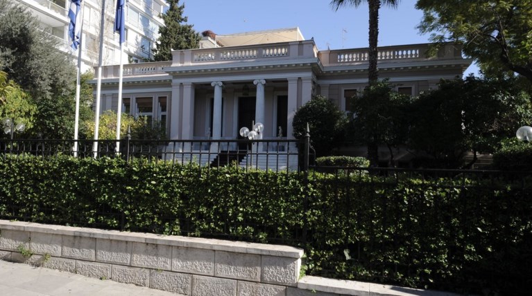 «Κλειδώνουν» σήμερα οι 120 δόσεις-Τα 3 «τελεσίγραφα»