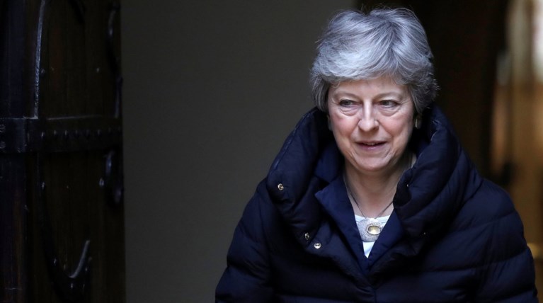 Telegraph: Η Μέι εξετάζει την διενέργεια 2ου δημοψηφίσματος για το Brexit