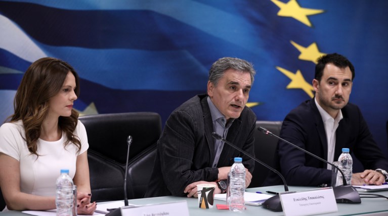 Τα μυστικά των 120 δόσεων: Διαγραφή οφειλής αλλά με μεγαλύτερη δόση